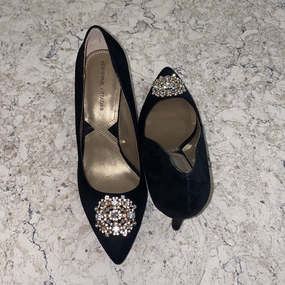 Adrienne Vittadini, pointed heels